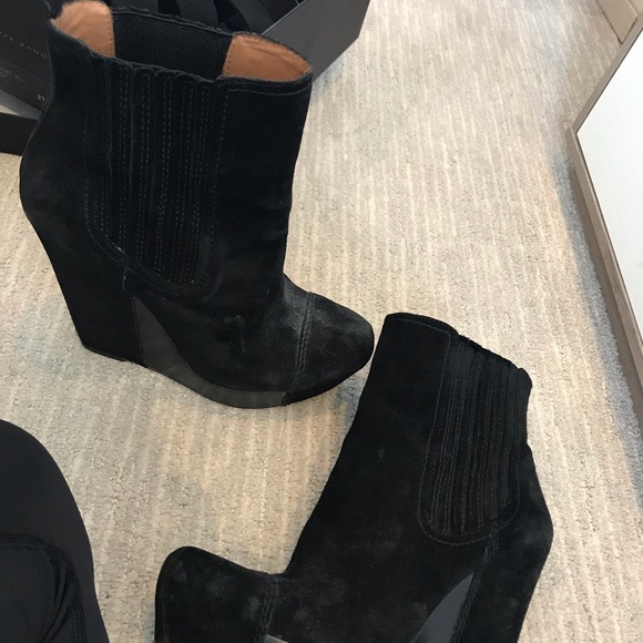 Shoes - Picture 7 of 7